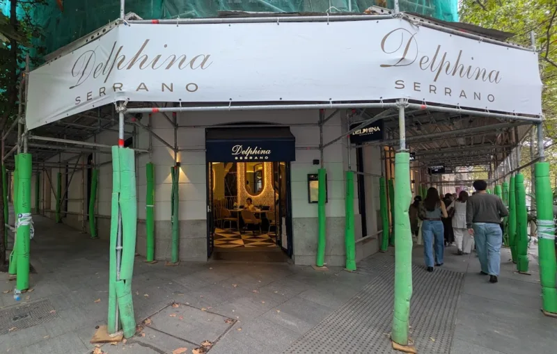 delphina cafe restaurante calle serrano 01
