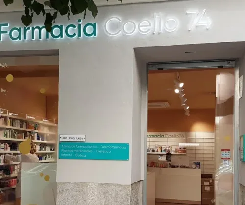 Farmacia Coello 74
